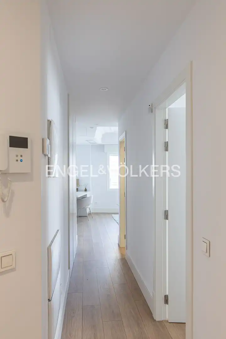 Wohnung zur Miete in Madrid mit Klimaanlage, Heizung und Abstellraum