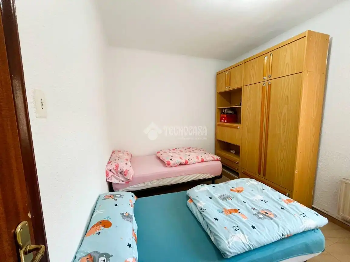 Habitación de Piso en venta en Alagón con Balcón
