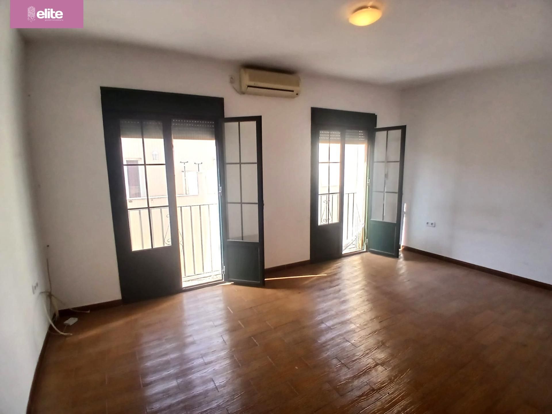 Dormitori de Casa o xalet en venda en Jerez de la Frontera amb Aire condicionat, Calefacció i Terrassa