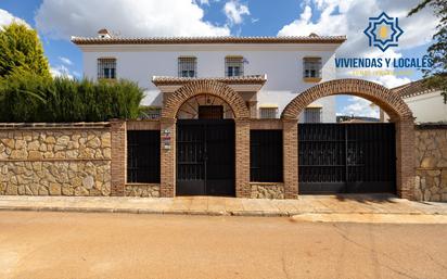 Exterior view of House or chalet for sale in Otura  with Heating, Private garden and Terrace