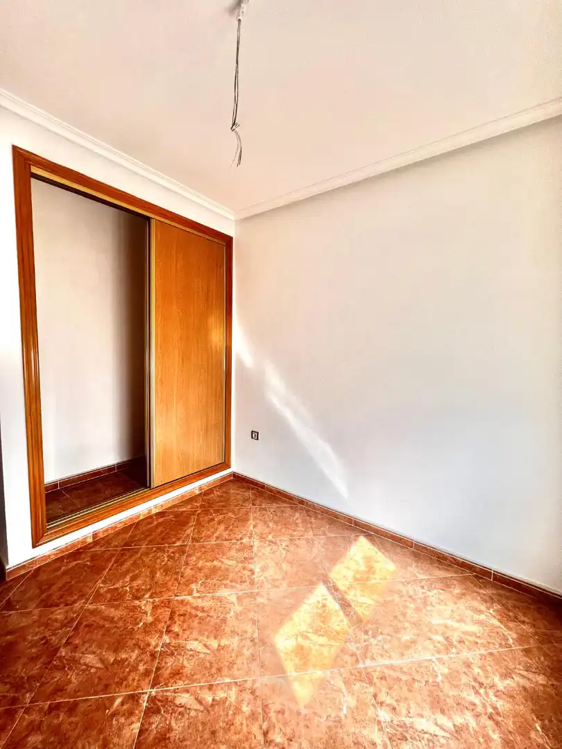 Habitación de Piso en venta en Alhama de Almería