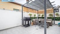 Terrassa de Casa adosada en venda en Maracena amb Calefacció, Jardí privat i Terrassa