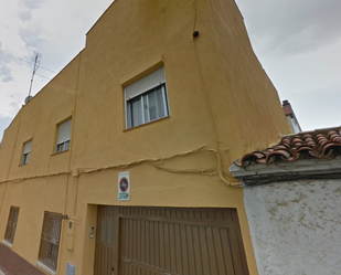 Exterior view of Single-family semi-detached for sale in Sabadell