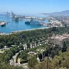 Vista exterior de Edifici en venda en Málaga