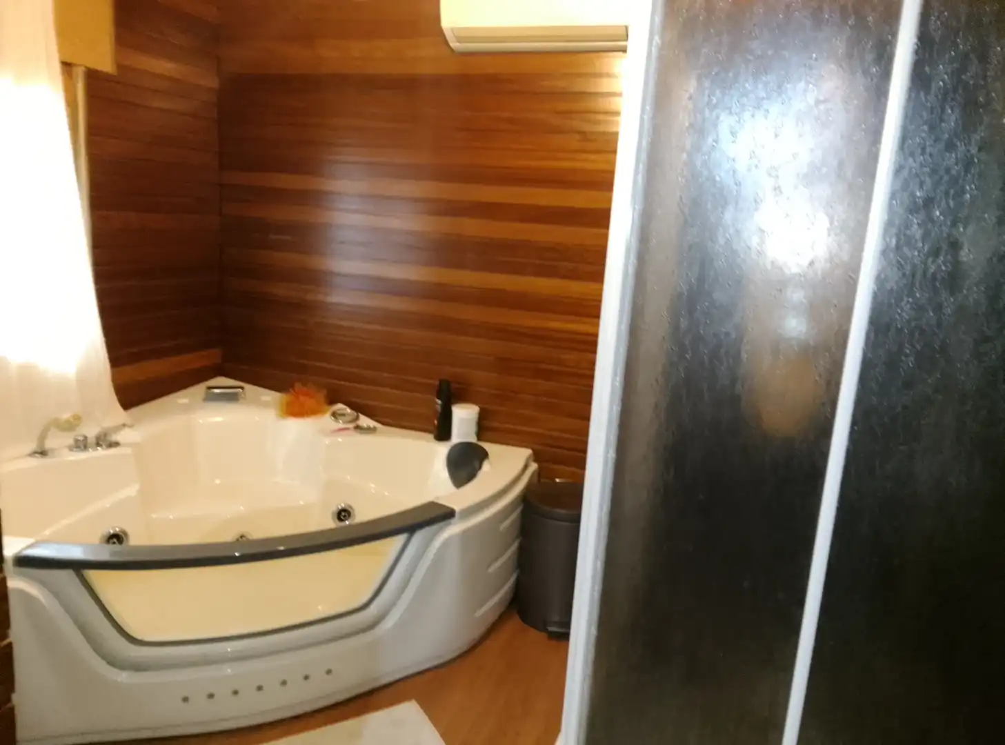 Bany de Pis en venda en Navalcarnero amb Aire condicionat, Calefacció i Terrassa