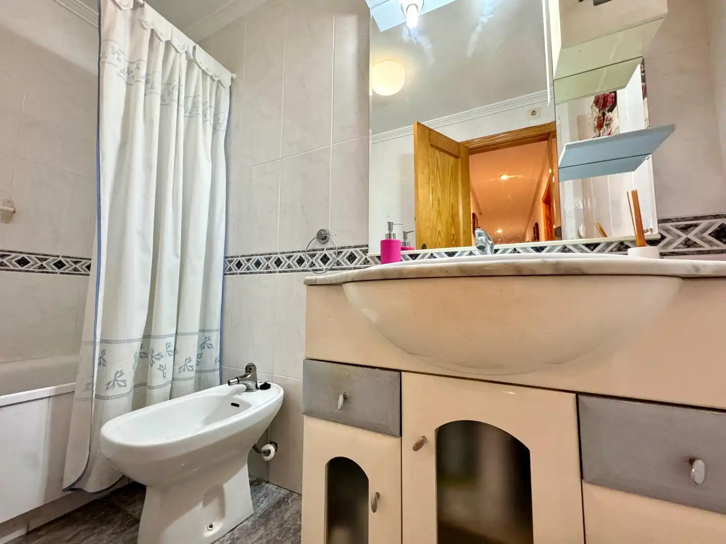 Bathroom of Flat for sale in El Campello  with Terrace and Balcony