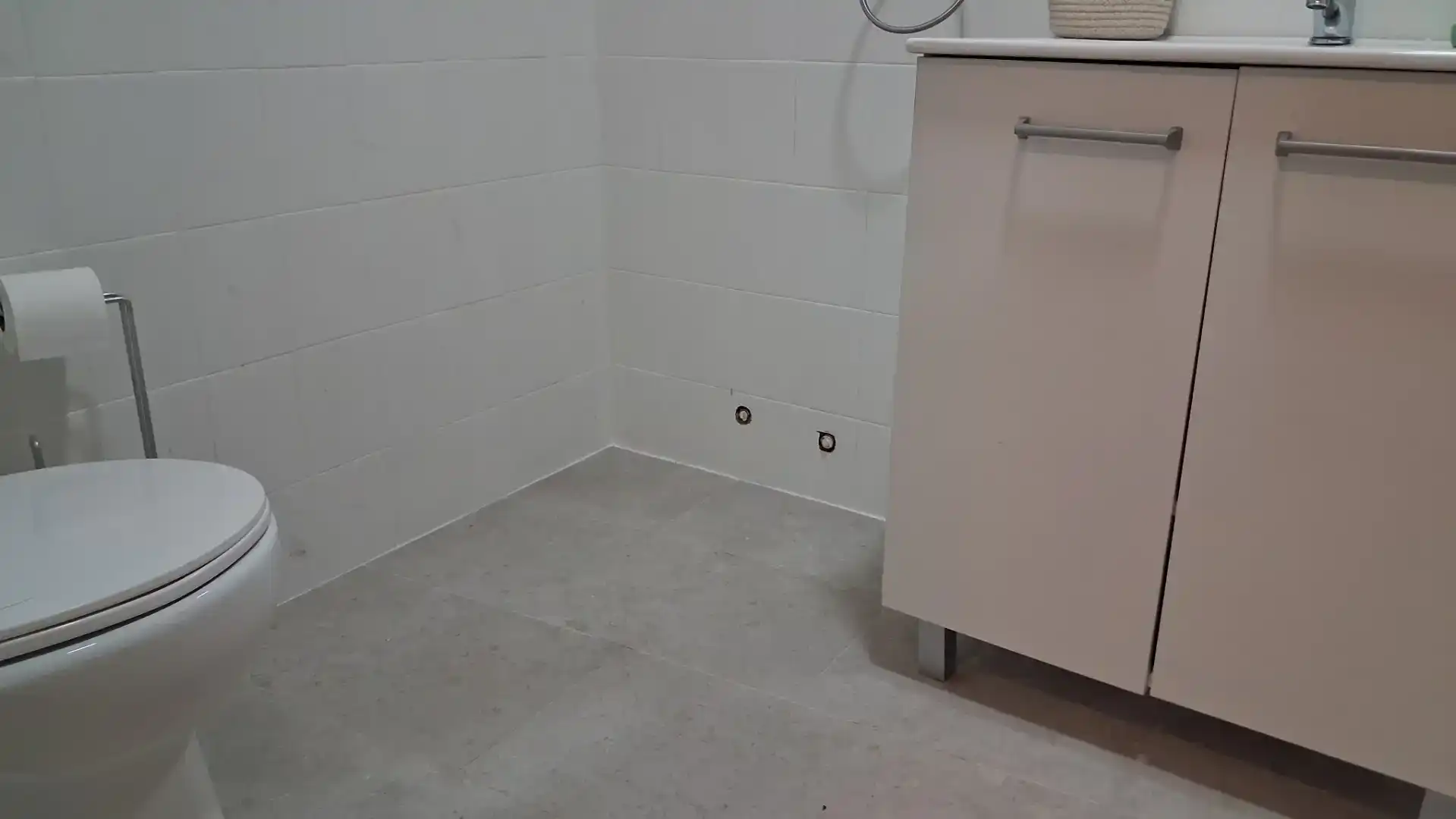 Baño de Piso en venta en Pedanías Este