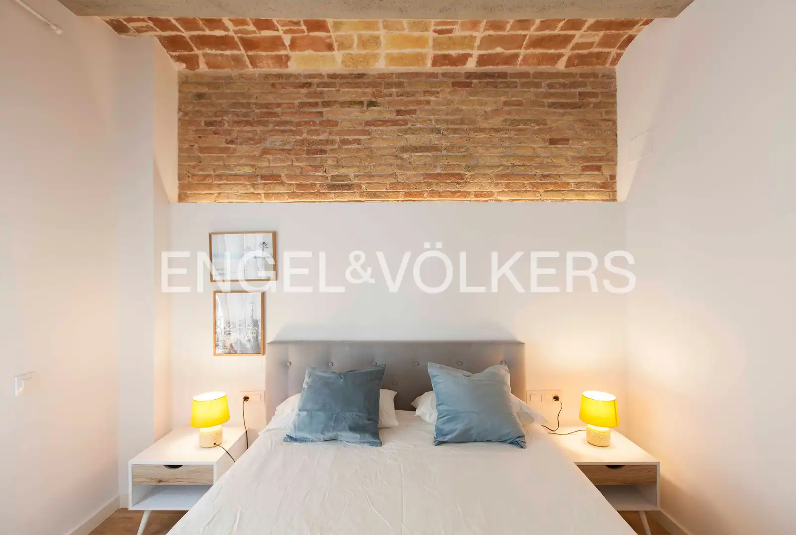 Schlafzimmer von Wohnung zum Verkauf in Barcelona mit Klimaanlage, Heizung und Parkett