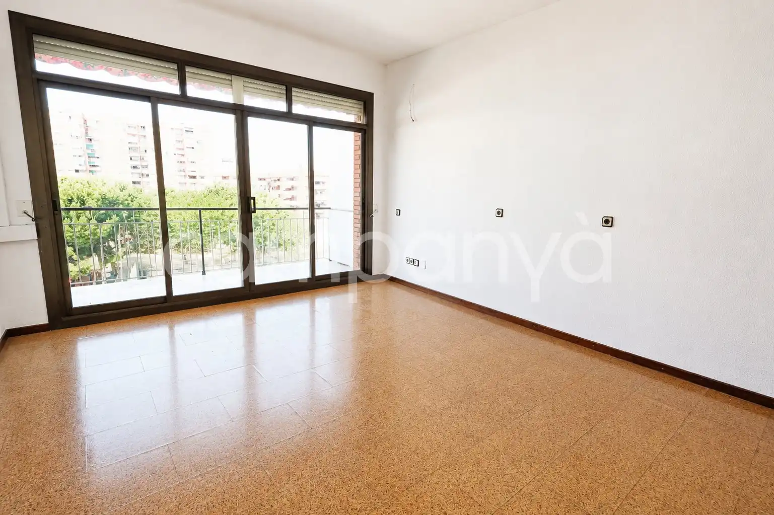 Wohnung mit Terrasse zum Verkauf in Carrer de Camil Fabra, 9, Sant Andreu, 08030 Barcelona, España, imagen 2