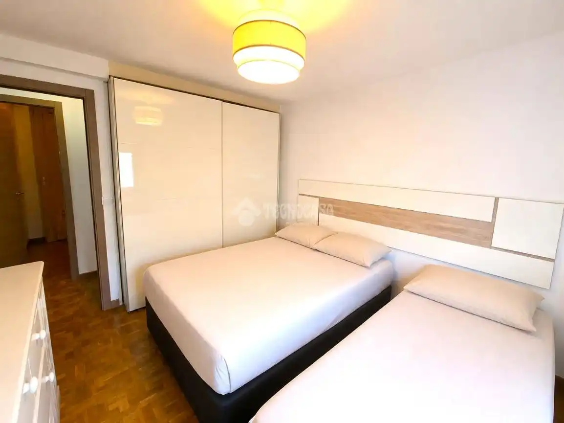 Habitación de Piso en venta en Parla con Calefacción, Terraza y Balcón