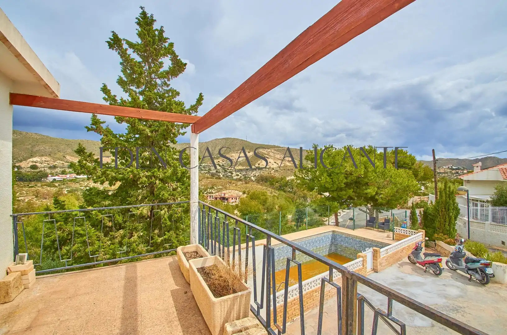 Exterior view of Houses for sale in El Campello  with Air Conditioner, Heating and Private garden