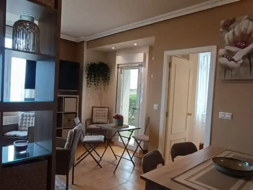 Esszimmer von Wohnung zur Miete in Castrillón