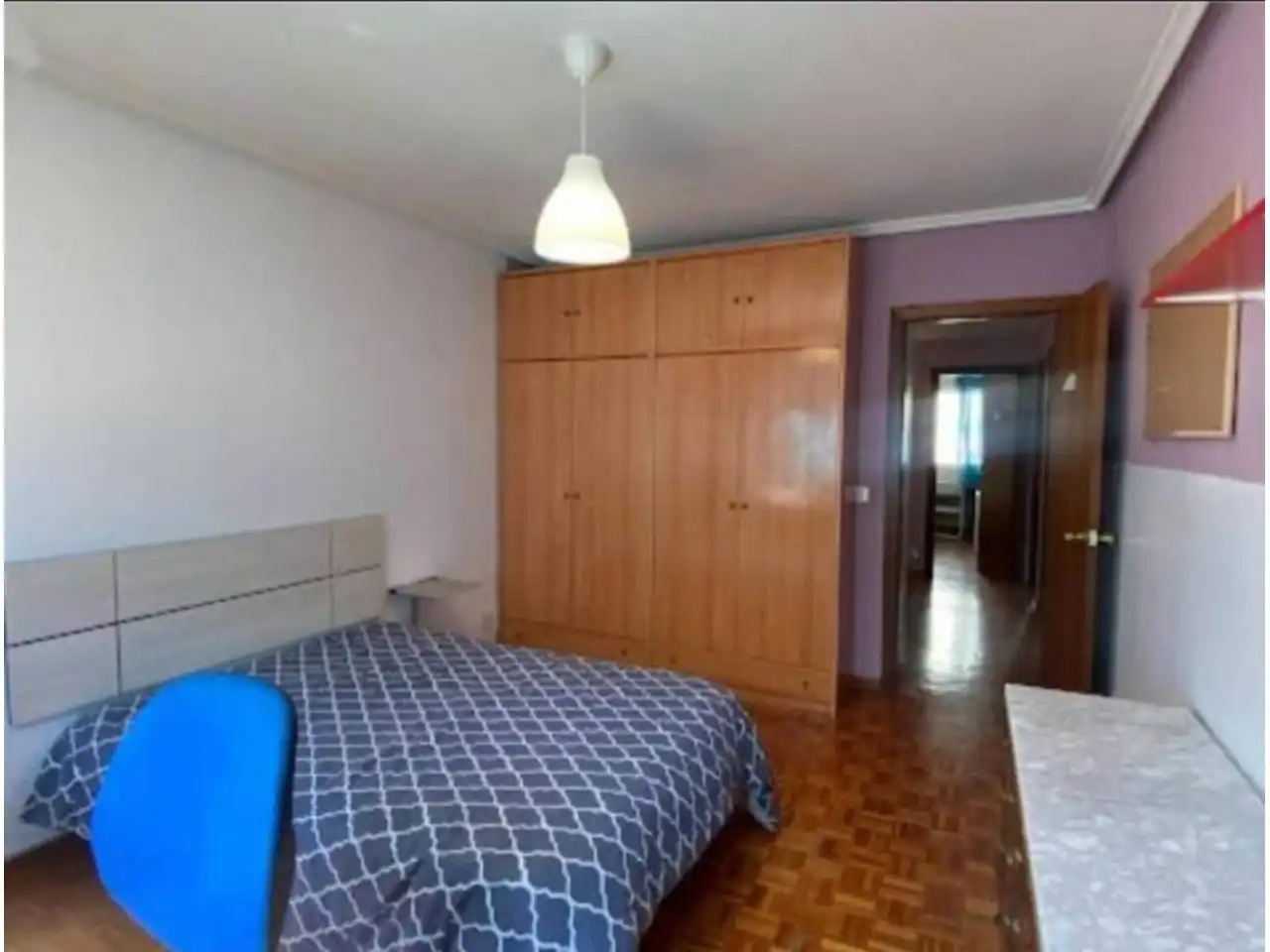 Bedroom of Flat for rent in Burgos  with Heating, Parquet flooring and Terrace