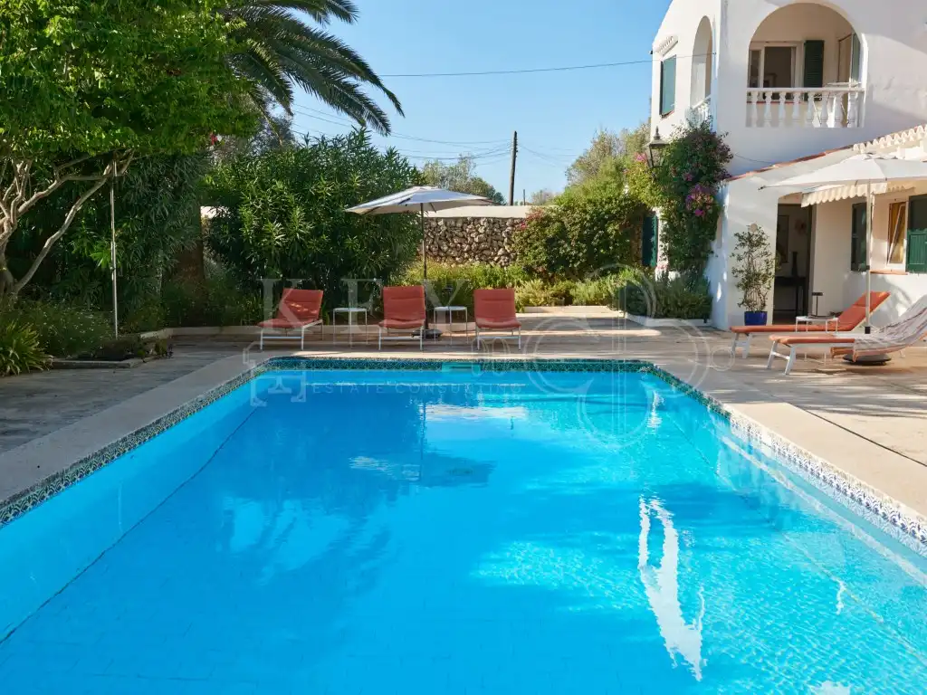Swimming pool of Houses for sale in Es Castell  with Air Conditioner, Heating and Private garden