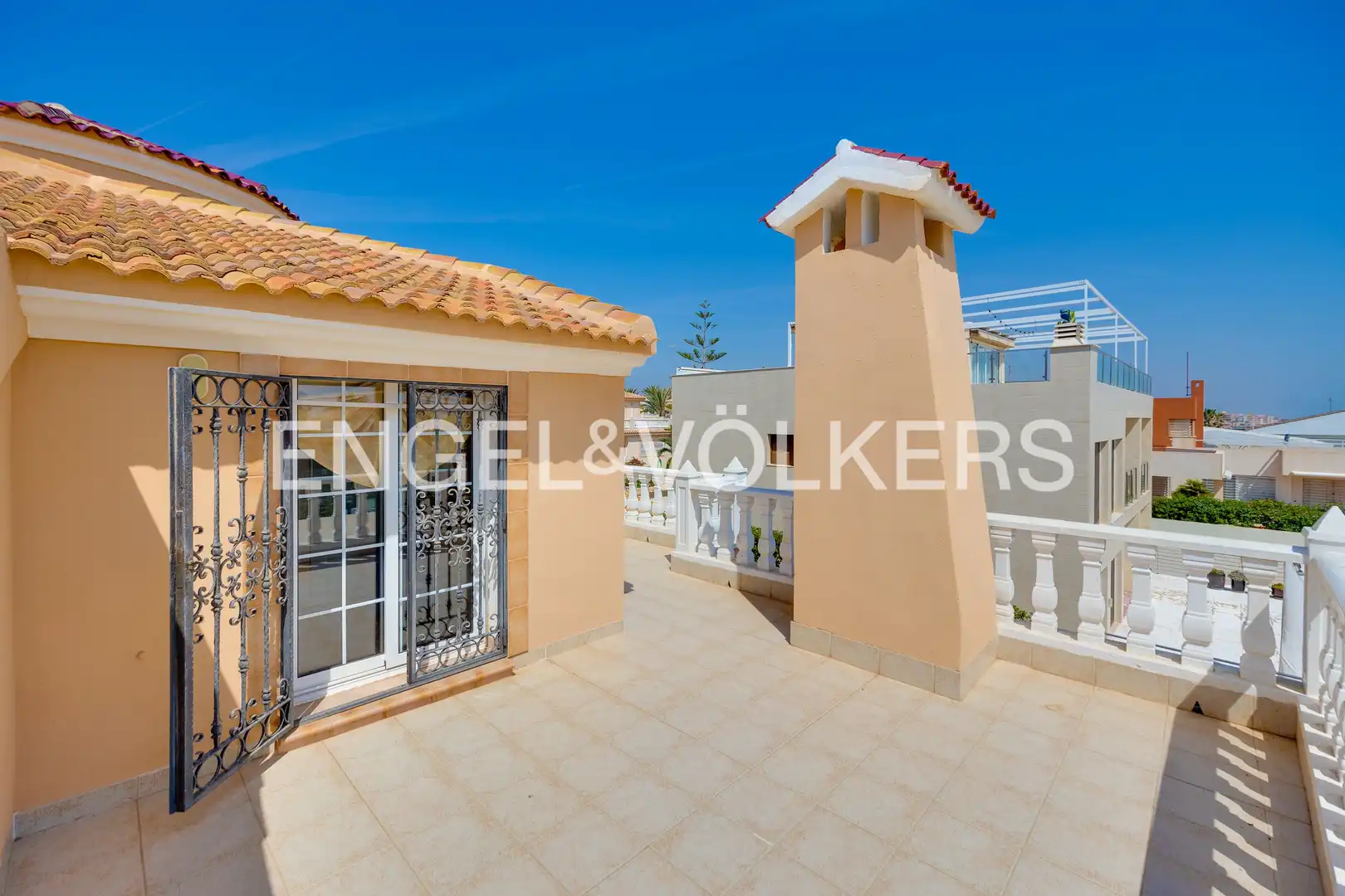 Terraza de Finca rústica en venta en Torrevieja con Aire acondicionado, Calefacción y Jardín privado