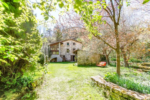 Finca rústica en Venta en Gombrèn