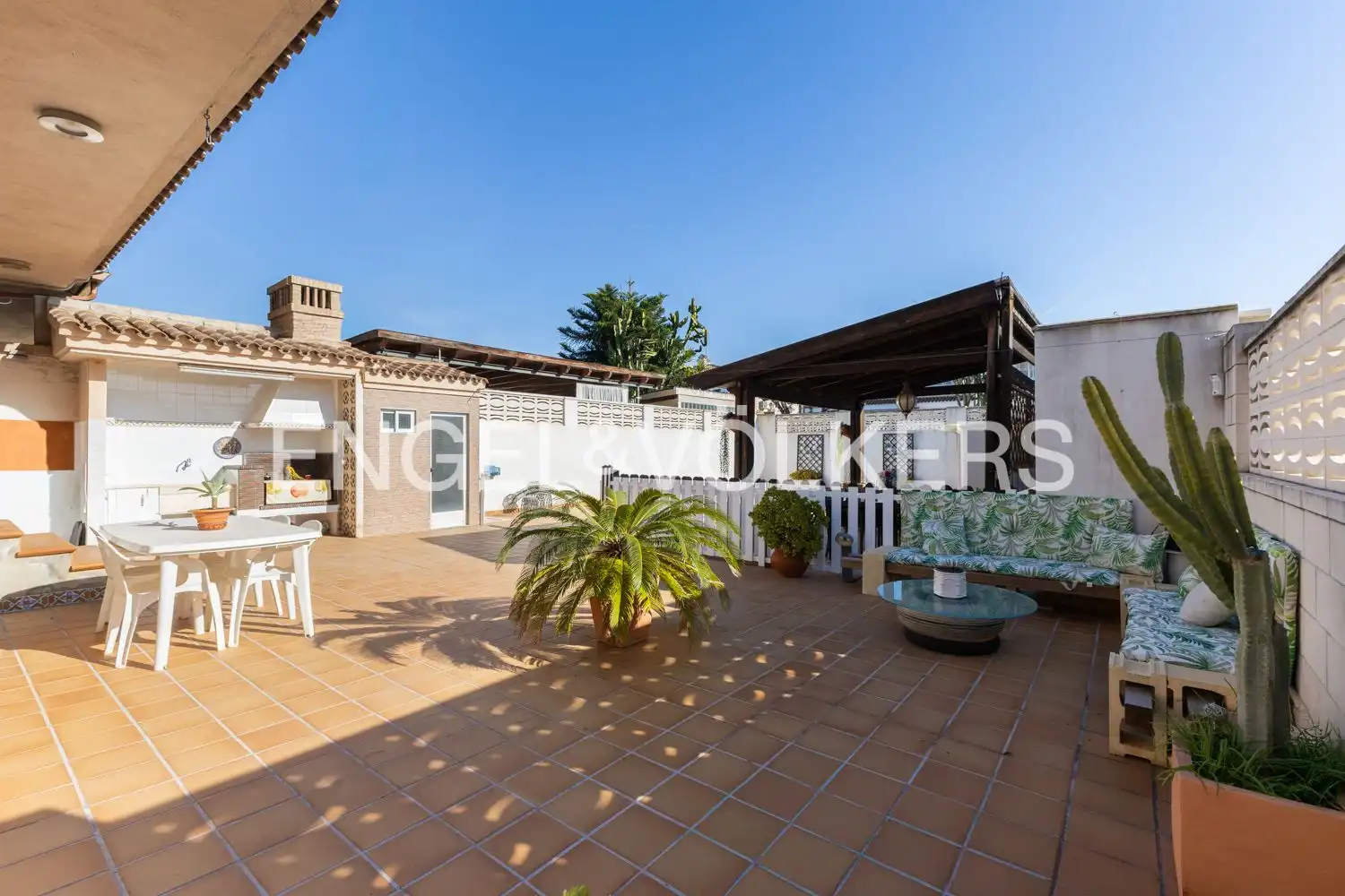 Terraza de Casa o chalet de alquiler en Benicasim / Benicàssim con Aire acondicionado, Calefacción y Jardín privado