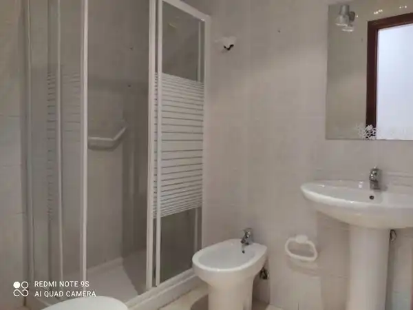 Badezimmer von Wohnung zur Miete in Ciudad Alta