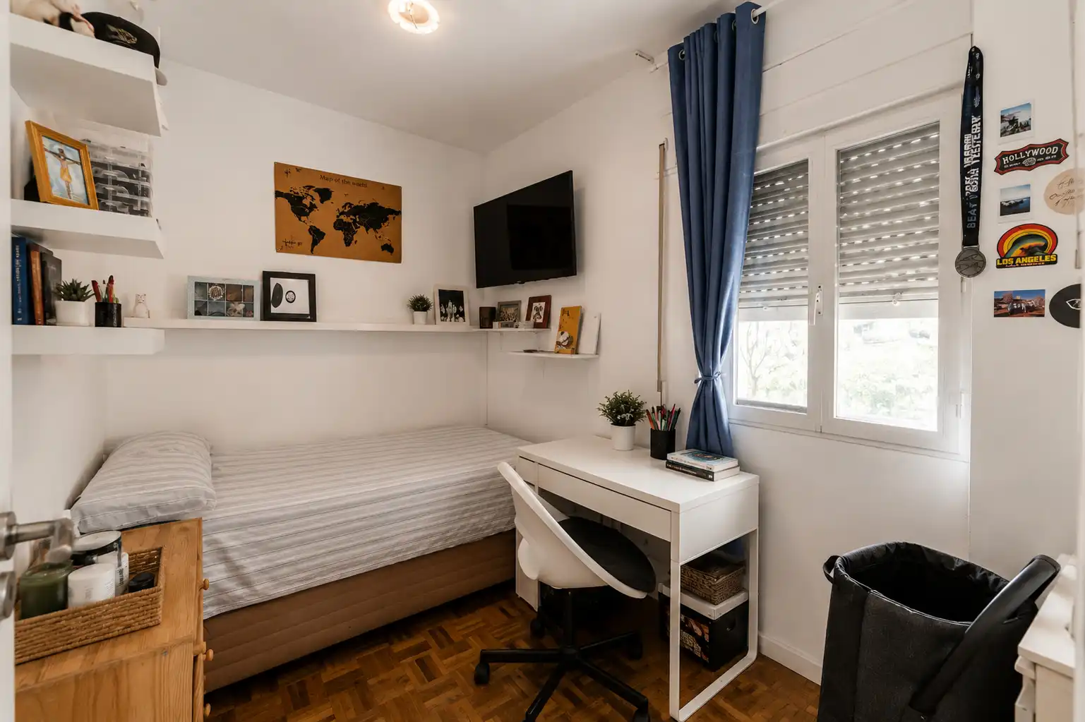 Bedroom of Flat for sale in Móstoles  with Air Conditioner, Heating and Oven