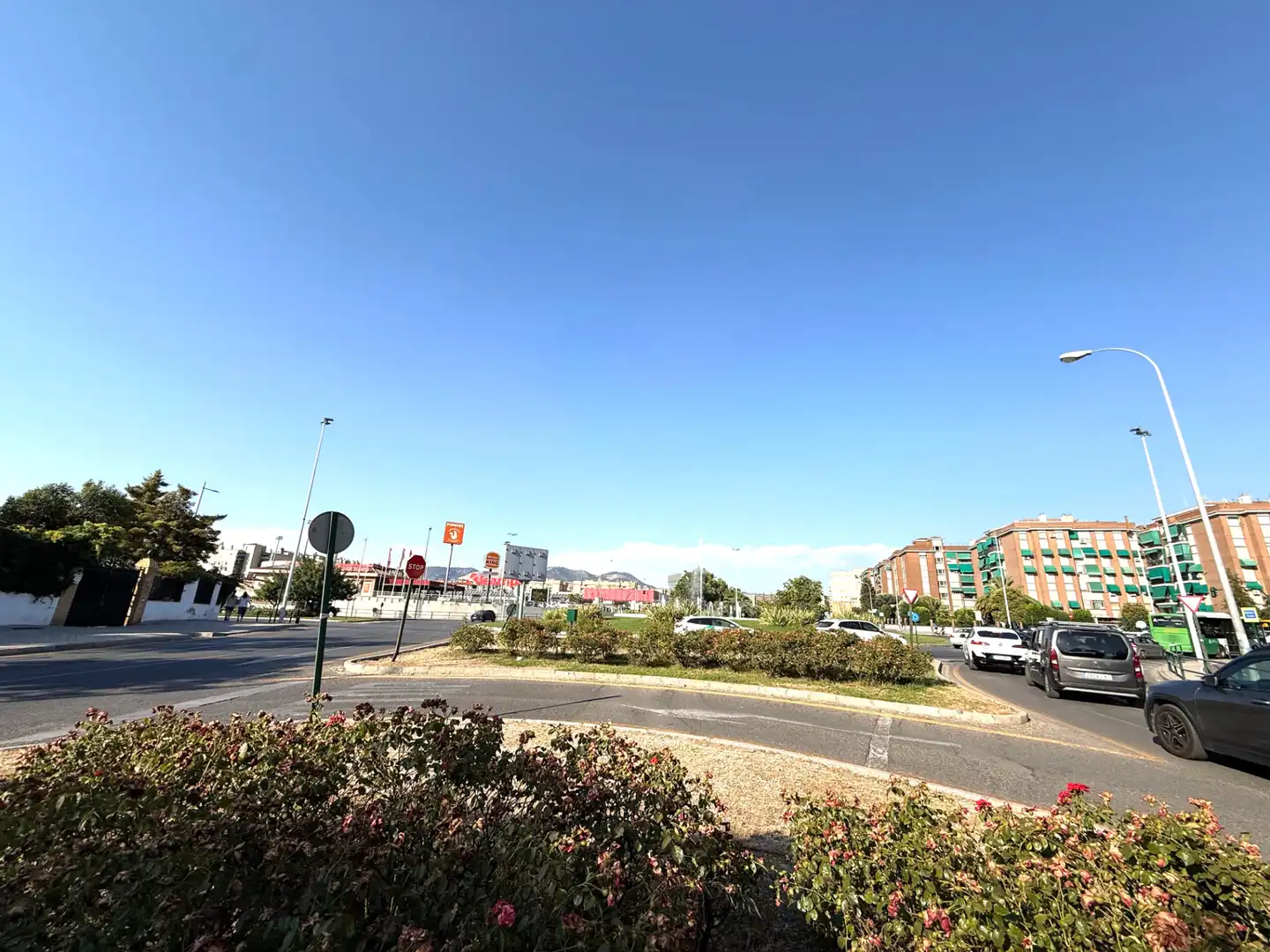Exterior view of Flat for sale in Granada  with Air Conditioner, Heating and Furnished
