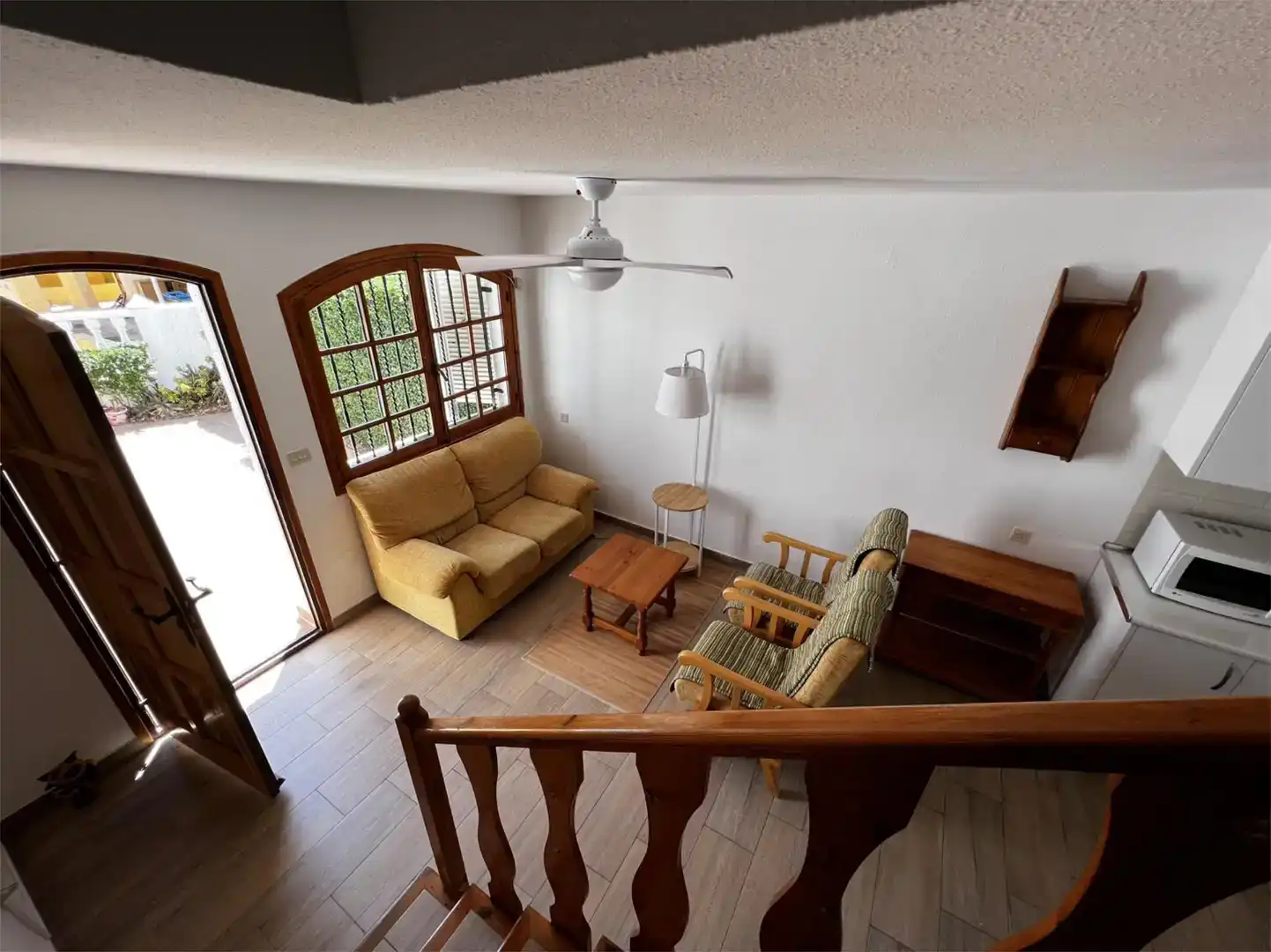 Sala d'estar de Casa adosada en venda en Cartagena amb Aire condicionat