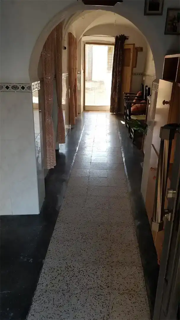 Casa adosada en venda en Almoharín amb Jardí privat i Rentadora