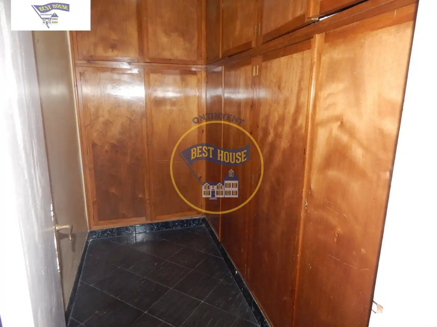 Houses for sale in Ontinyent  with Private garden, Storage room and Swimming Pool