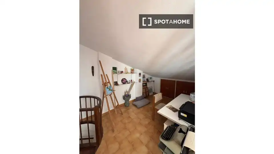 Bedroom of Flat for share in Pineda de Mar  with Air Conditioner, Heating and Furnished