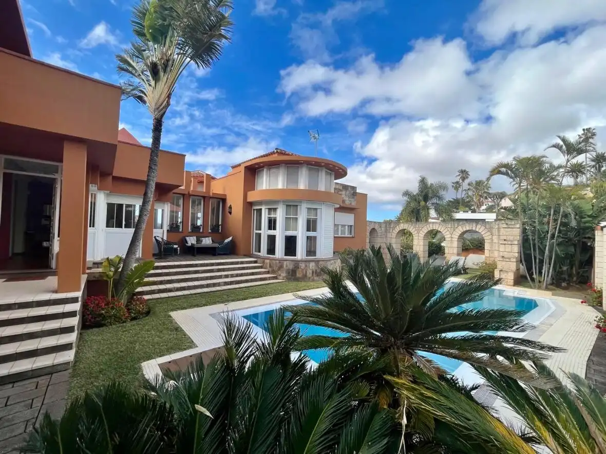 Vista exterior de Casa o xalet en venda en Tacoronte amb Terrassa