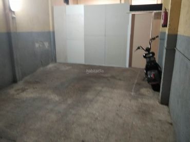 Moto à louer à Calle Comandante Fontanes 71