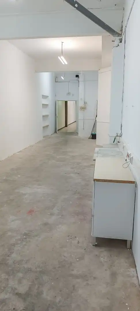 Business premises for sale in Carrer de la Mare Molas 25, imagen 8