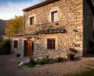 Vista exterior de Casa o xalet en venda en Valdés - Luarca amb Piscina