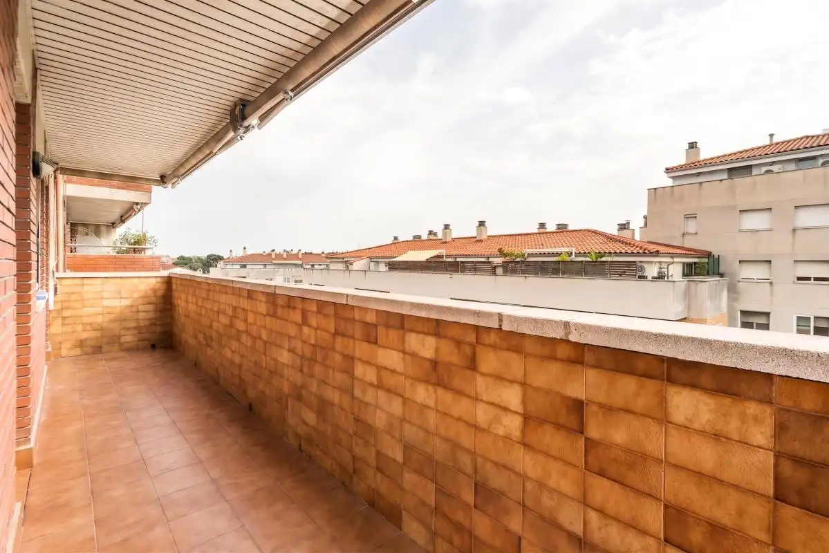 Terraza de Dúplex en venta en Sant Joan Despí con Aire acondicionado y Calefacción