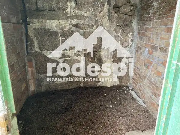 Casa o xalet en venda en A Cañiza   amb Traster i Moblat