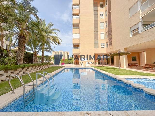 Apartamento en Venta en Calle FOTOGRAFO GOYO en Playa de San Juan