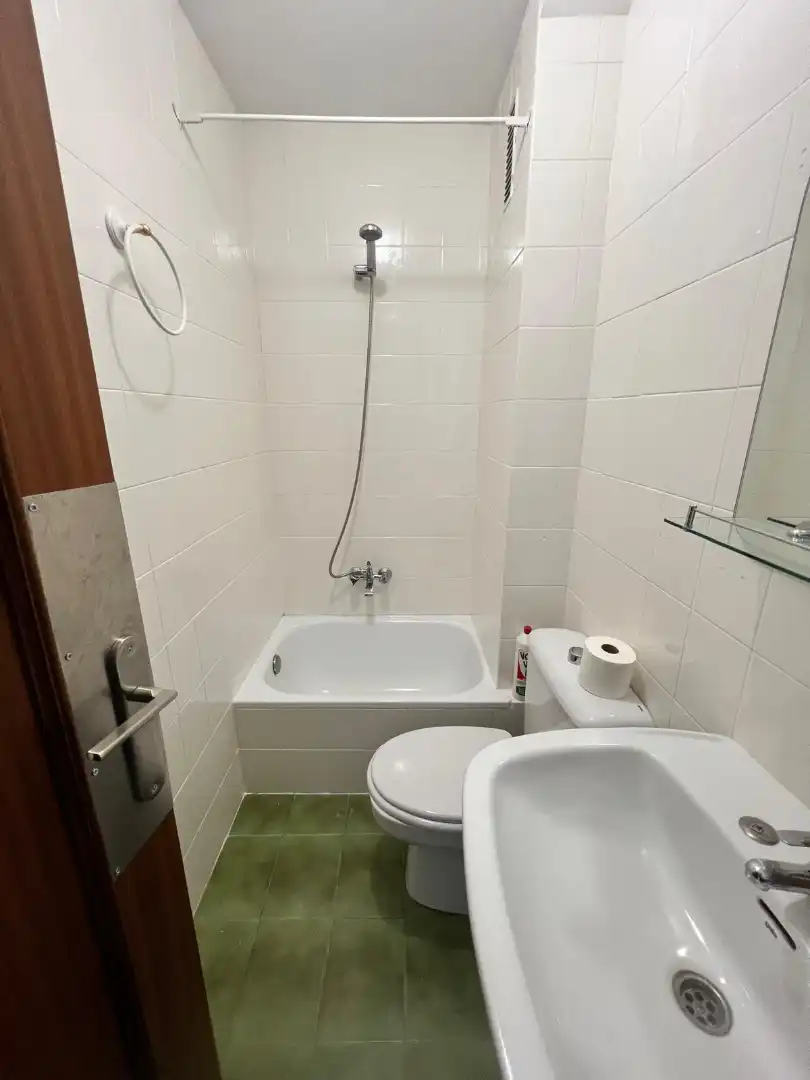 Bathroom of Flat for rent in Ciudad Real  with Furnished