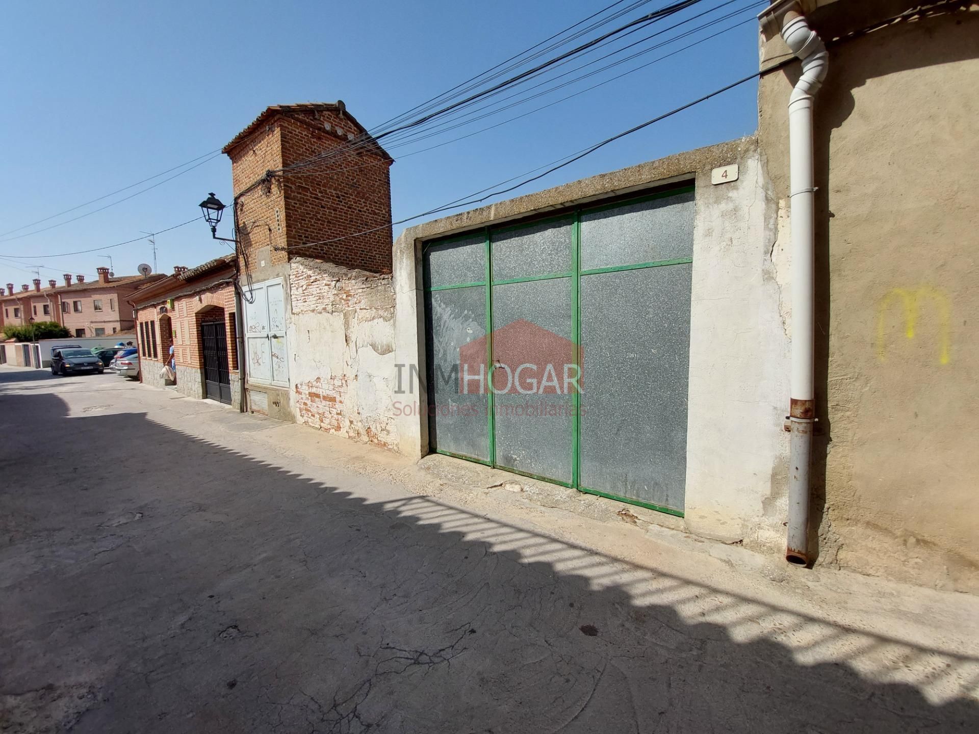 Exterior view of Residential for sale in Madrigal de las Altas Torres