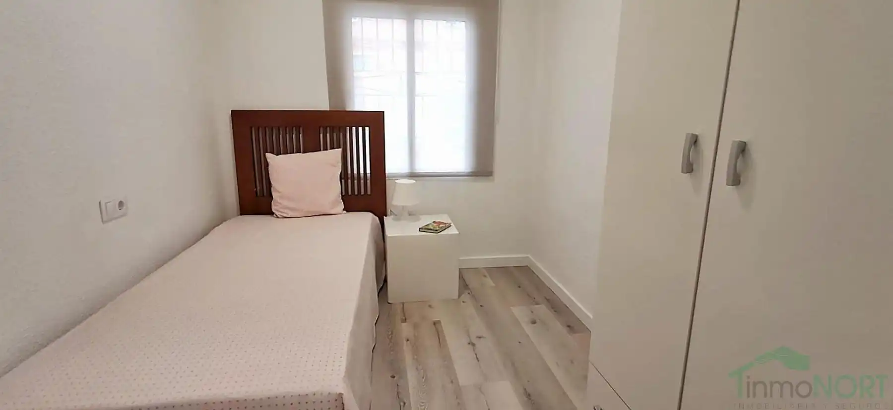 Bedroom of Flat for sale in Cartagena