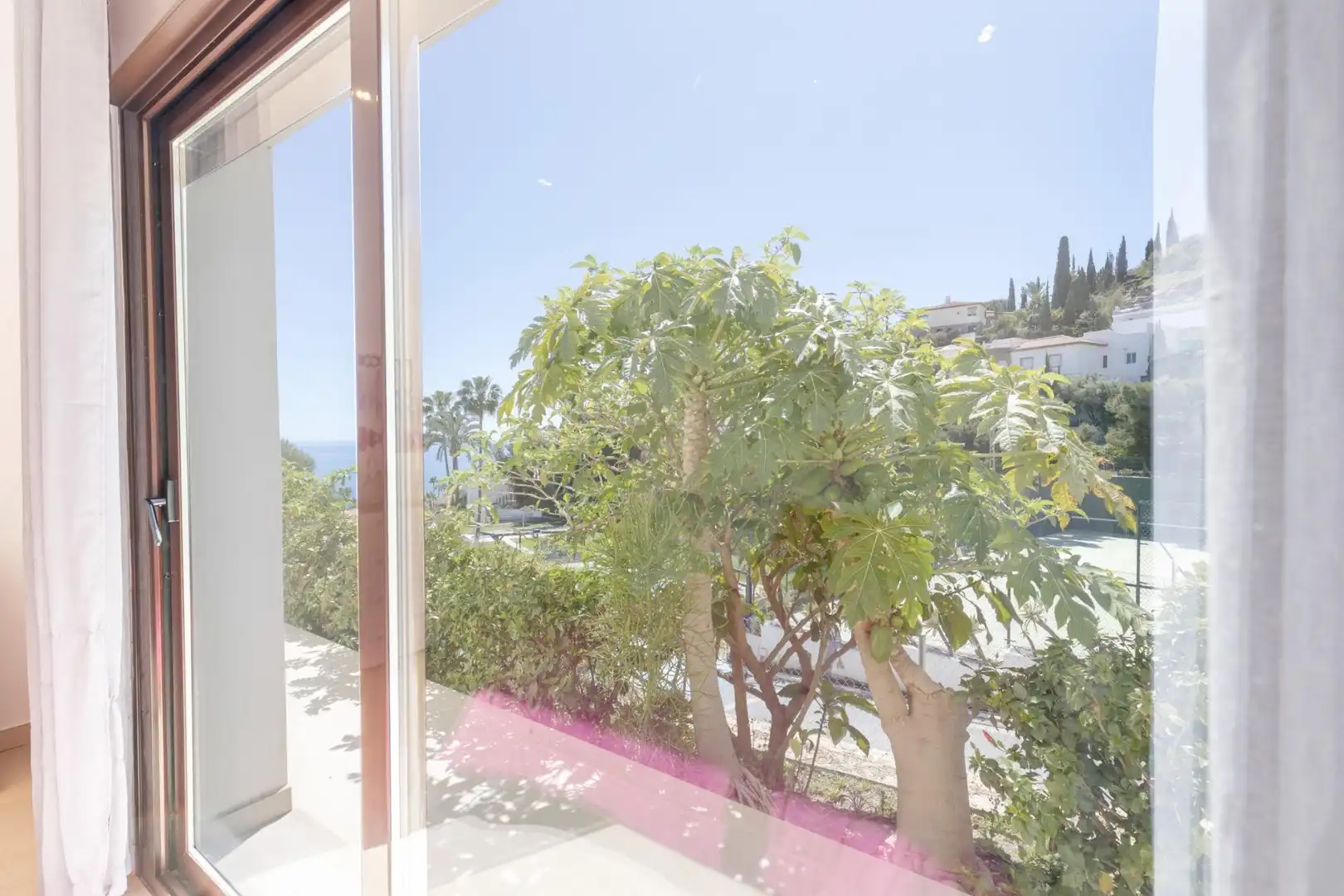 Dormitori de Casa o xalet en venda en Salobreña amb Aire condicionat, Jardí privat i Piscina