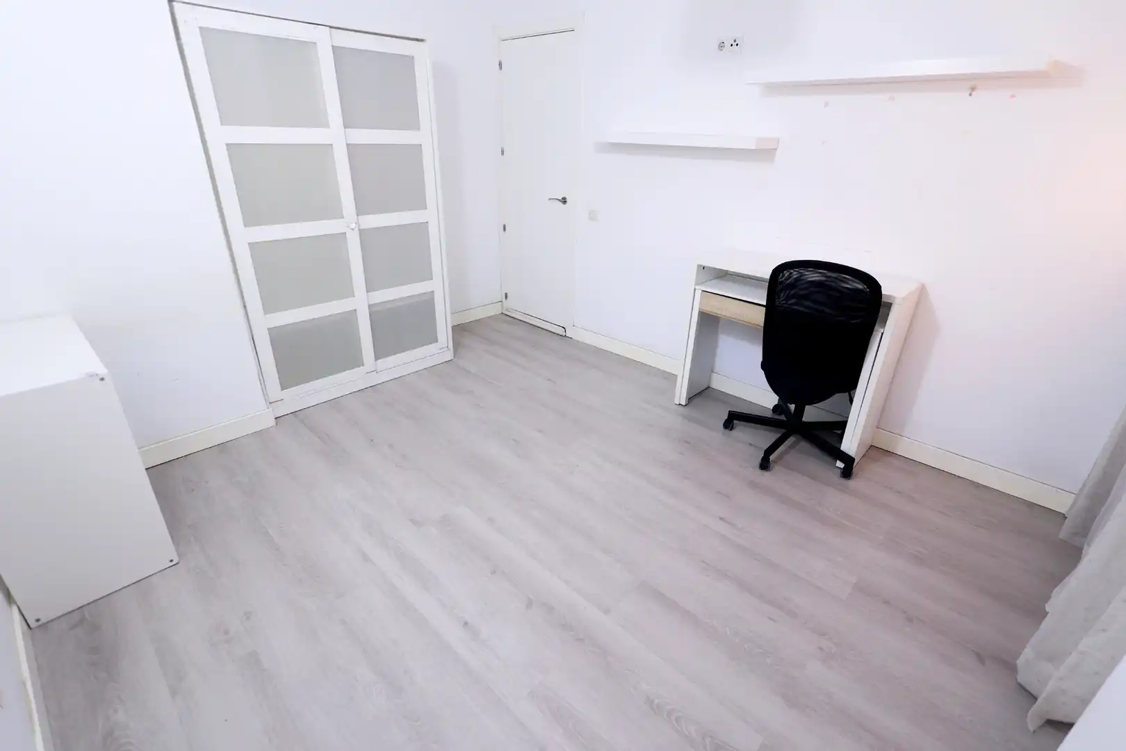 Piso en venta en Mejorada del Campo con Calefacción, Trastero y Amueblado