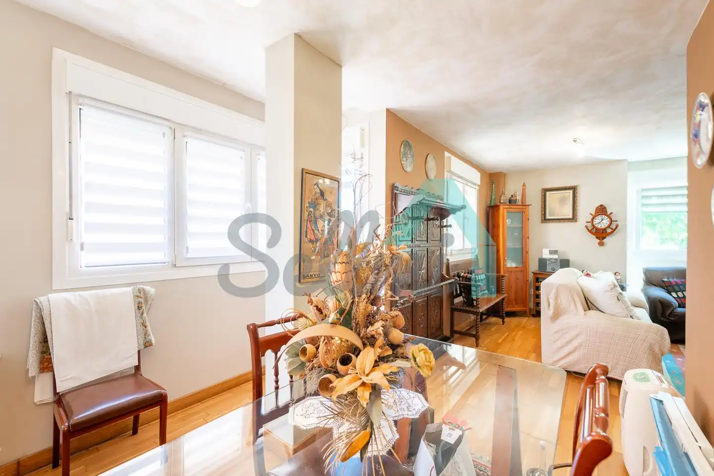 Comedor de Piso en venta en Avilés con Calefacción, Parquet y Trastero