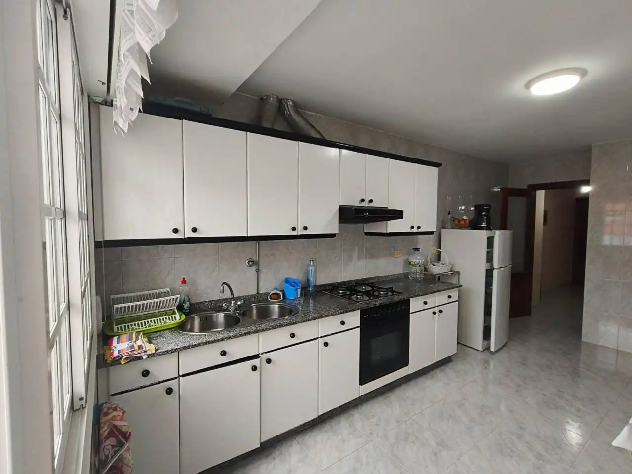 Küche von Wohnung zum Verkauf in Curtis mit Terrasse und Möbliert