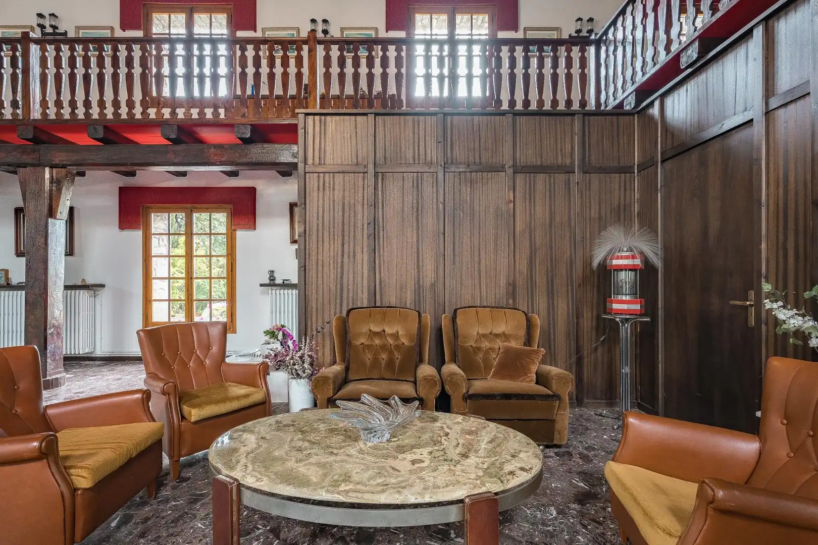 Sala de estar de Casa o chalet en venta en Cabanelles con Calefacción, Terraza y Balcón