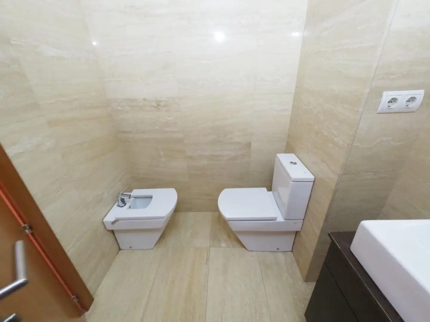 Baño de Dúplex en venta en Vilafranca del Penedès con Calefacción, Parquet y Terraza