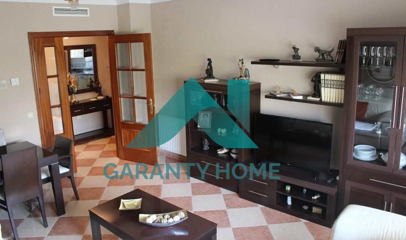 Sala d'estar de Pis en venda en Cáceres Capital amb Aire condicionat, Calefacció i Terrassa