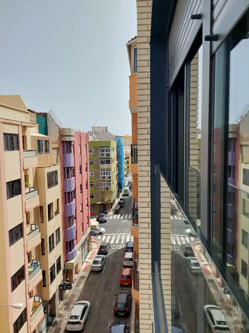 Exterior view of Study for rent in Las Palmas de Gran Canaria  with Furnished and Microwave