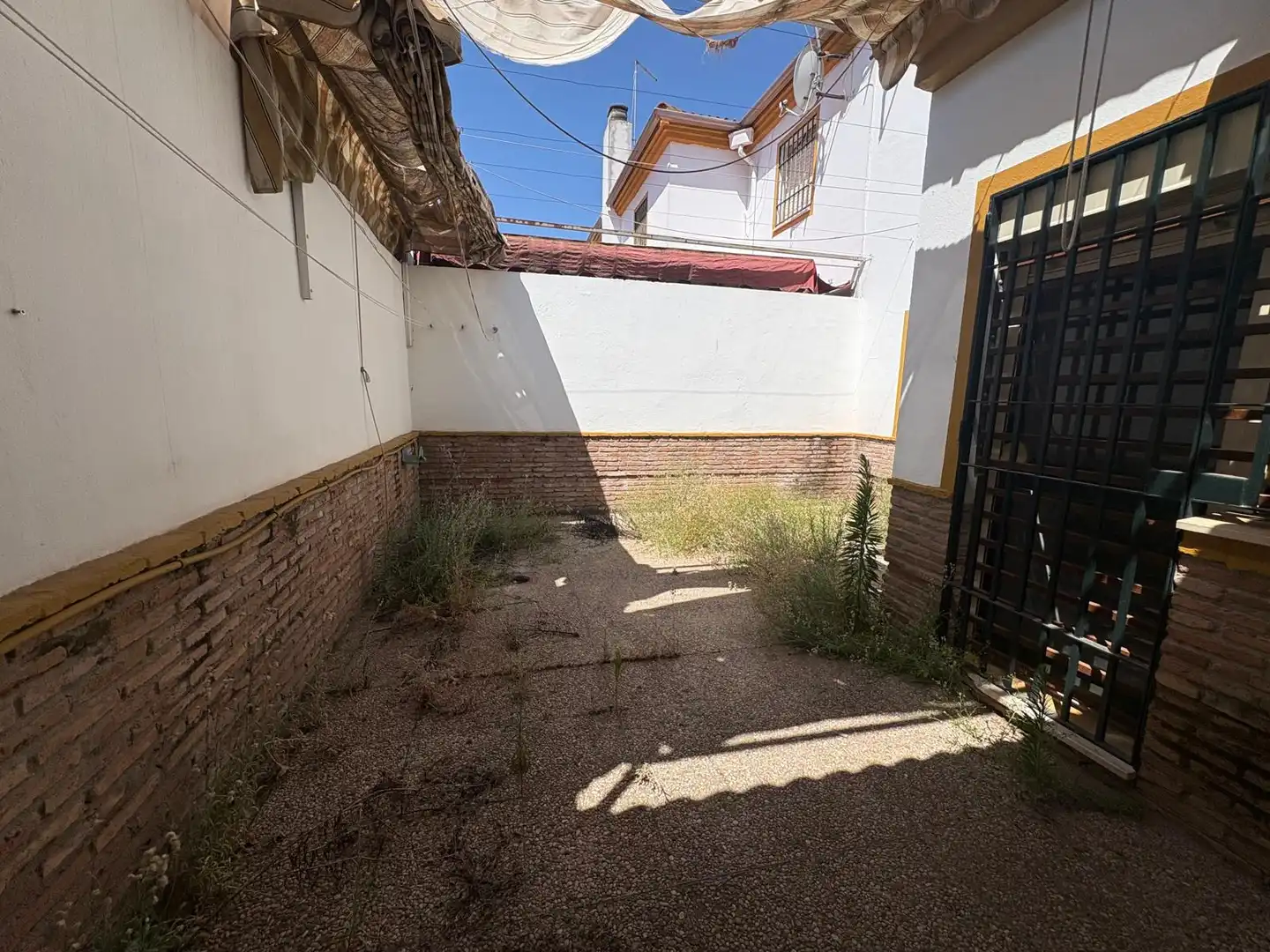Garden of Detached homes for sale in Sevilla  with Storage room and Balcony