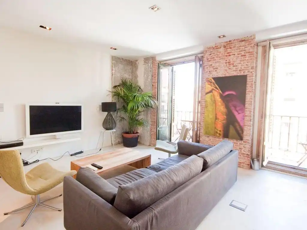Sala d'estar de Apartament de lloguer en Madrid amb Aire condicionat, Calefacció i Moblat
