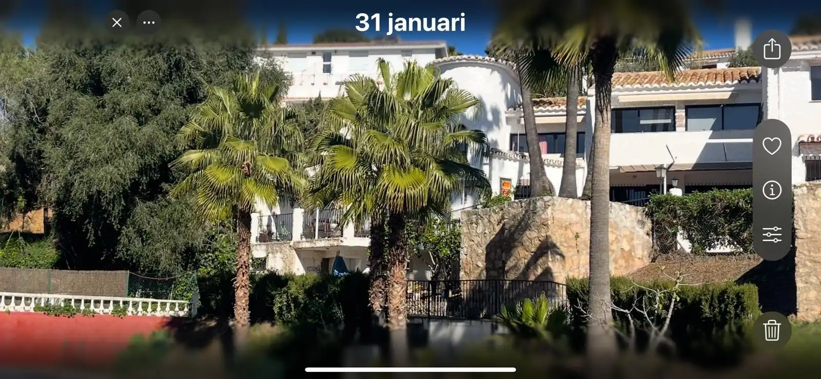Vista exterior de Casa o xalet en venda en Mijas amb Calefacció, Terrassa i Traster
