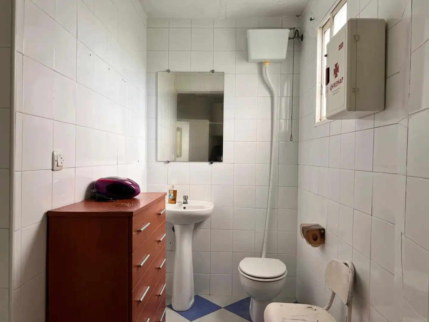 Baño de Casa o chalet en venta en Los Palacios y Villafranca con Piscina